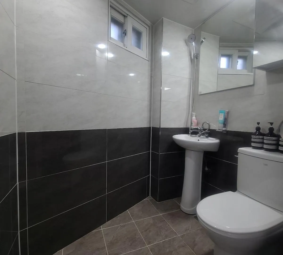 Namsan Healing Home Сеул Апартаменты