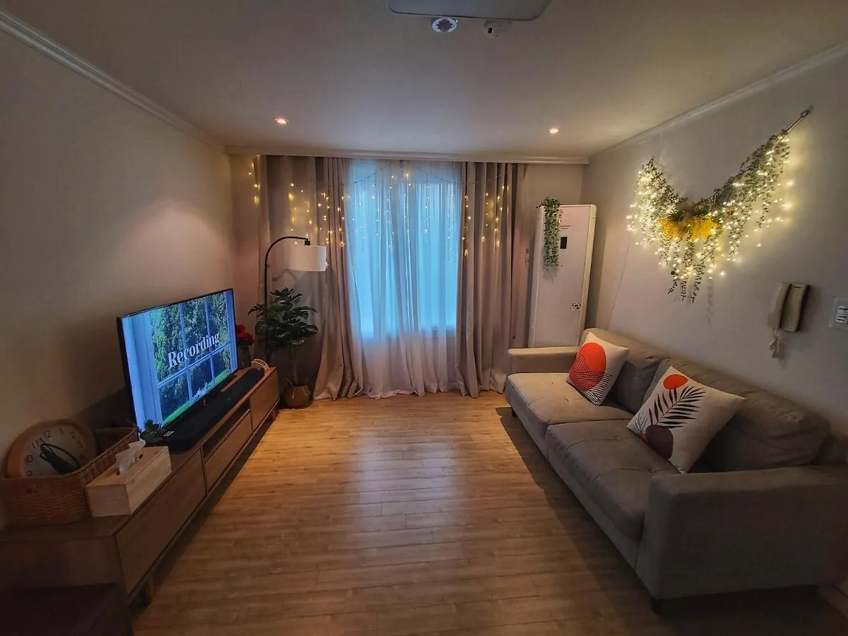 Namsan Healing Home Seoul Apartment